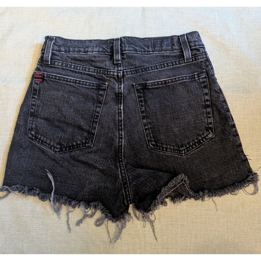 BDG Girlfriend High Rise Black Cut-Off Jean Shorts Womens 27 - Picture 2 of 10